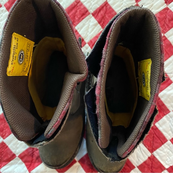 Caterpillar Steel Toe boots size 9 - Picture 13 of 16